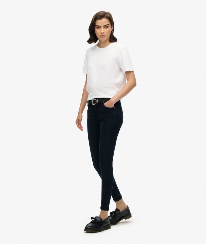 Vintage-Skinny-Jeans aus Organic Cotton mit mittlerer Leibhöhe Vintage-Skinny-Jeans aus Organic Cotton mit mittlerer Leibhöhe