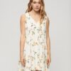 Voluminöses, ärmelloses Kleid Voluminöses, ärmelloses Kleid