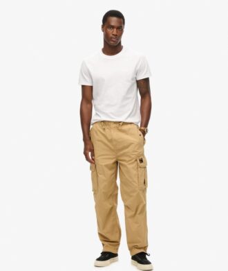 Weite Fallschirmhose