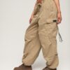 Weite Fallschirmhose Weite Fallschirmhose
