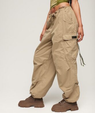 Weite Fallschirmhose Weite Fallschirmhose