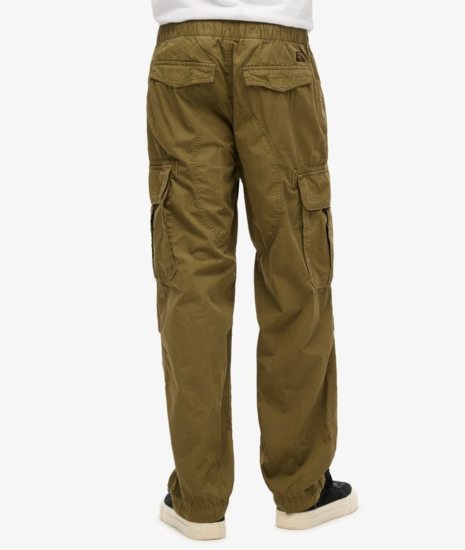Weite Fallschirmhose Weite Fallschirmhose