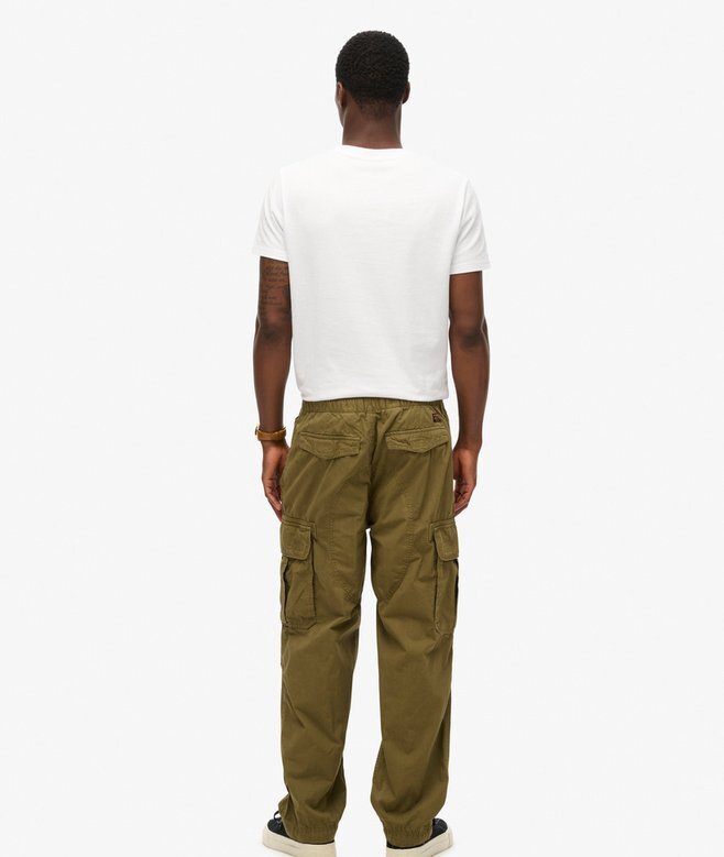 Weite Fallschirmhose Weite Fallschirmhose