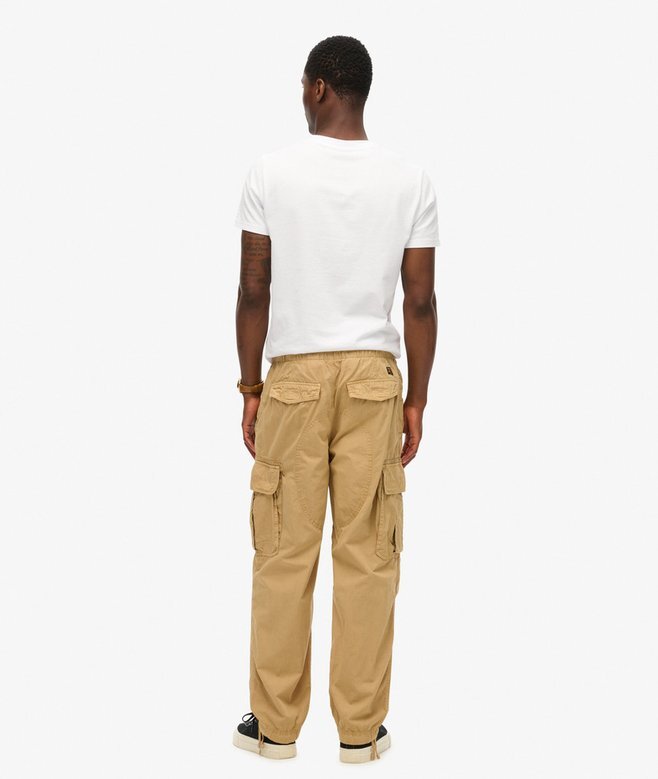 Weite Fallschirmhose Weite Fallschirmhose
