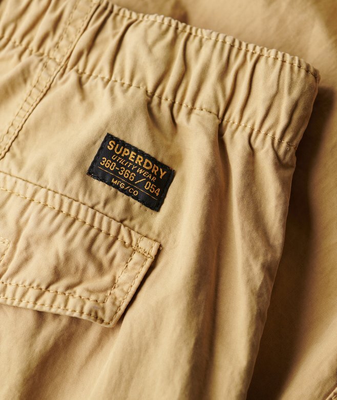 Weite Fallschirmhose Weite Fallschirmhose