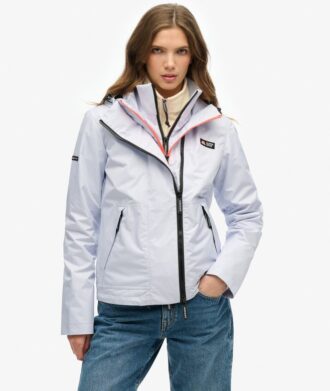 Windjacke mit Kapuze für den Berg