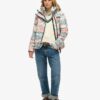 Windjacke mit Kapuze für den Berg Windjacke mit Kapuze für den Berg