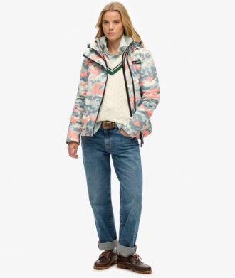 Windjacke mit Kapuze für den Berg