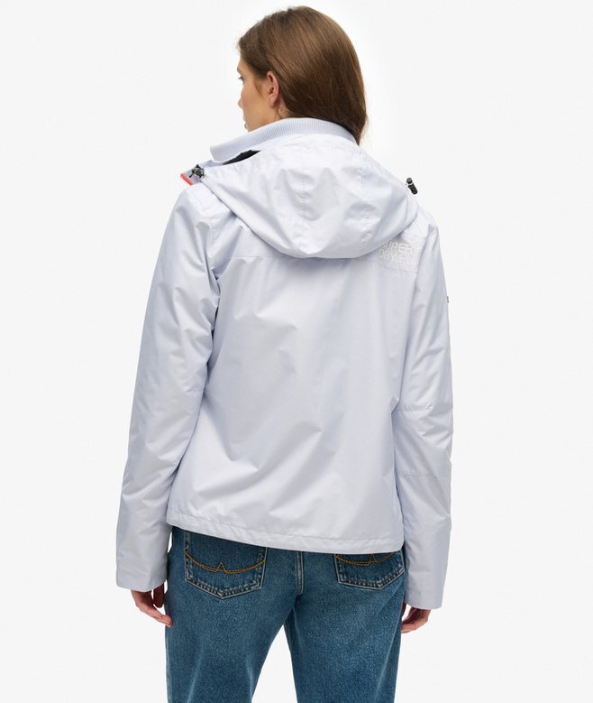 Windjacke mit Kapuze für den Berg Windjacke mit Kapuze für den Berg