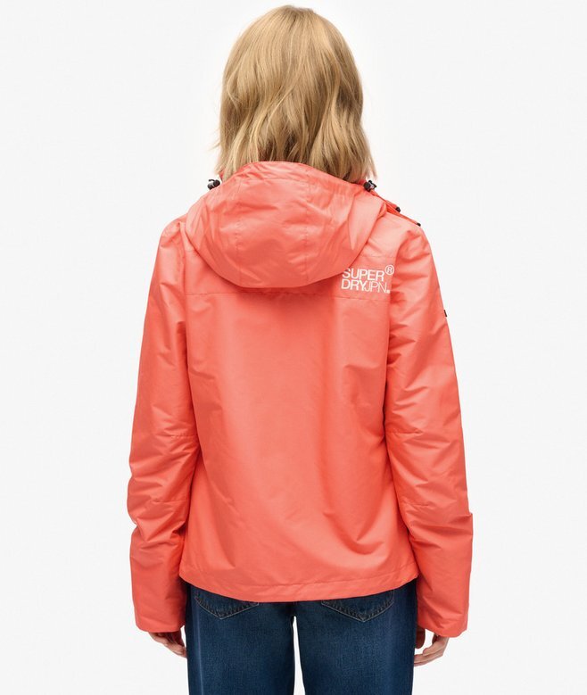 Windjacke mit Kapuze für den Berg Windjacke mit Kapuze für den Berg