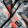 Windjacke mit Kapuze für den Berg Windjacke mit Kapuze für den Berg